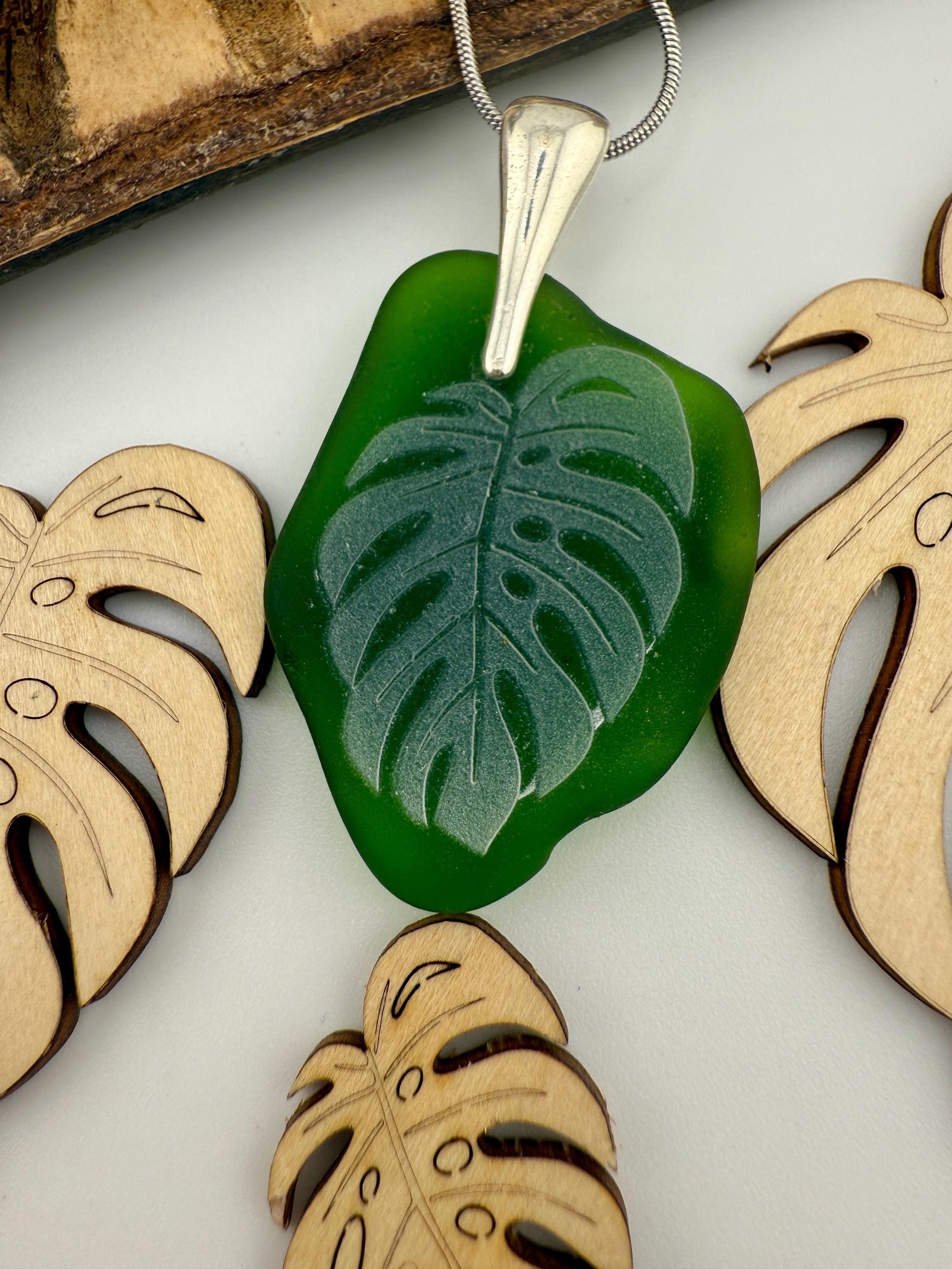Laser-Engraved Monstera Leaf Sea Glass Pendant: Silver Necklace