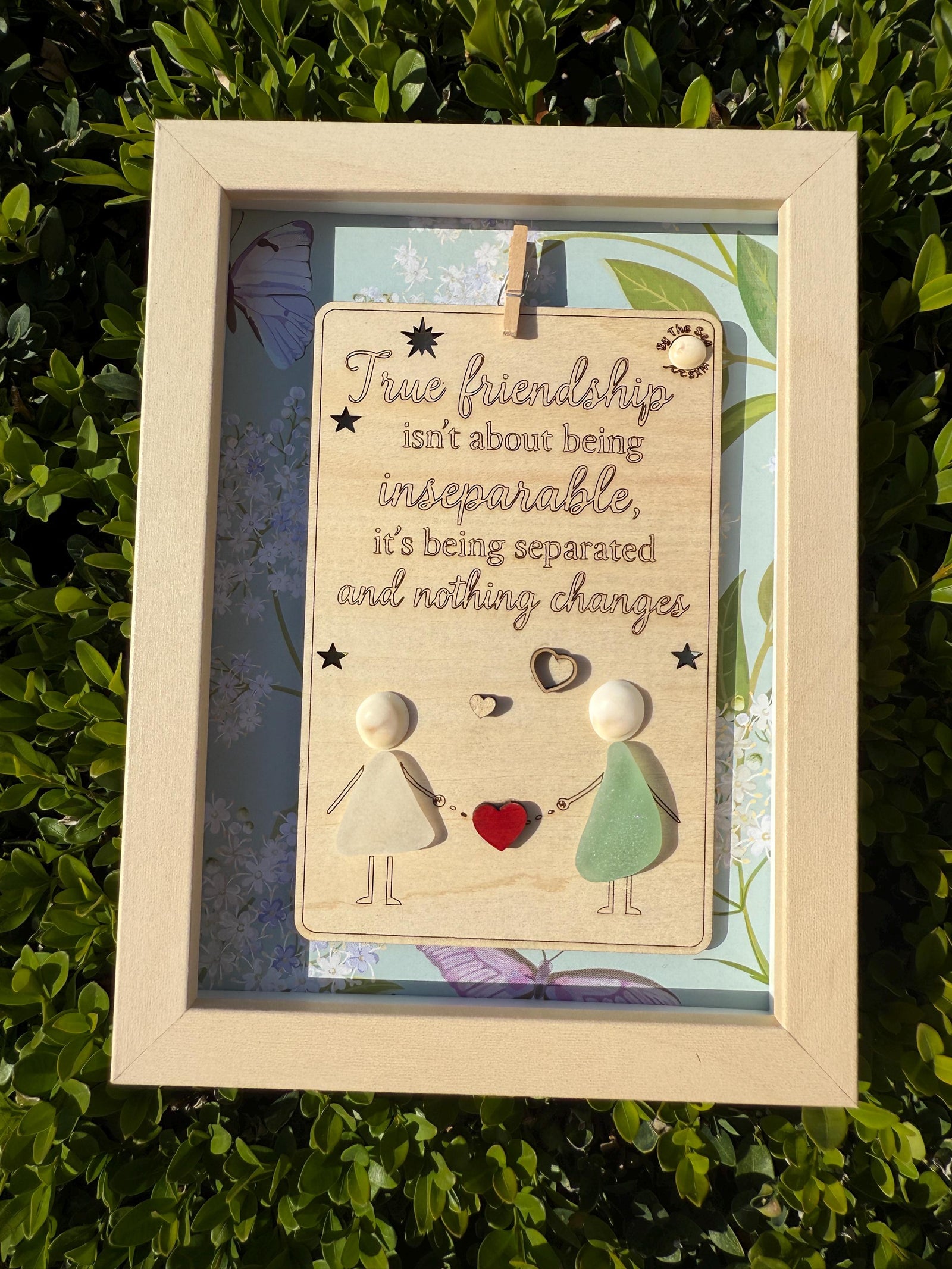 True Friendship Frame – 5x7 Sea Glass Keepsake with Quote, Handmade Personalized Gift for Best Friend, Long Distance or Farew