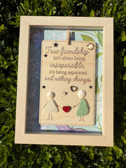 True Friendship Frame – 5x7 Sea Glass Keepsake with Quote, Handmade Personalized Gift for Best Friend, Long Distance or Farew