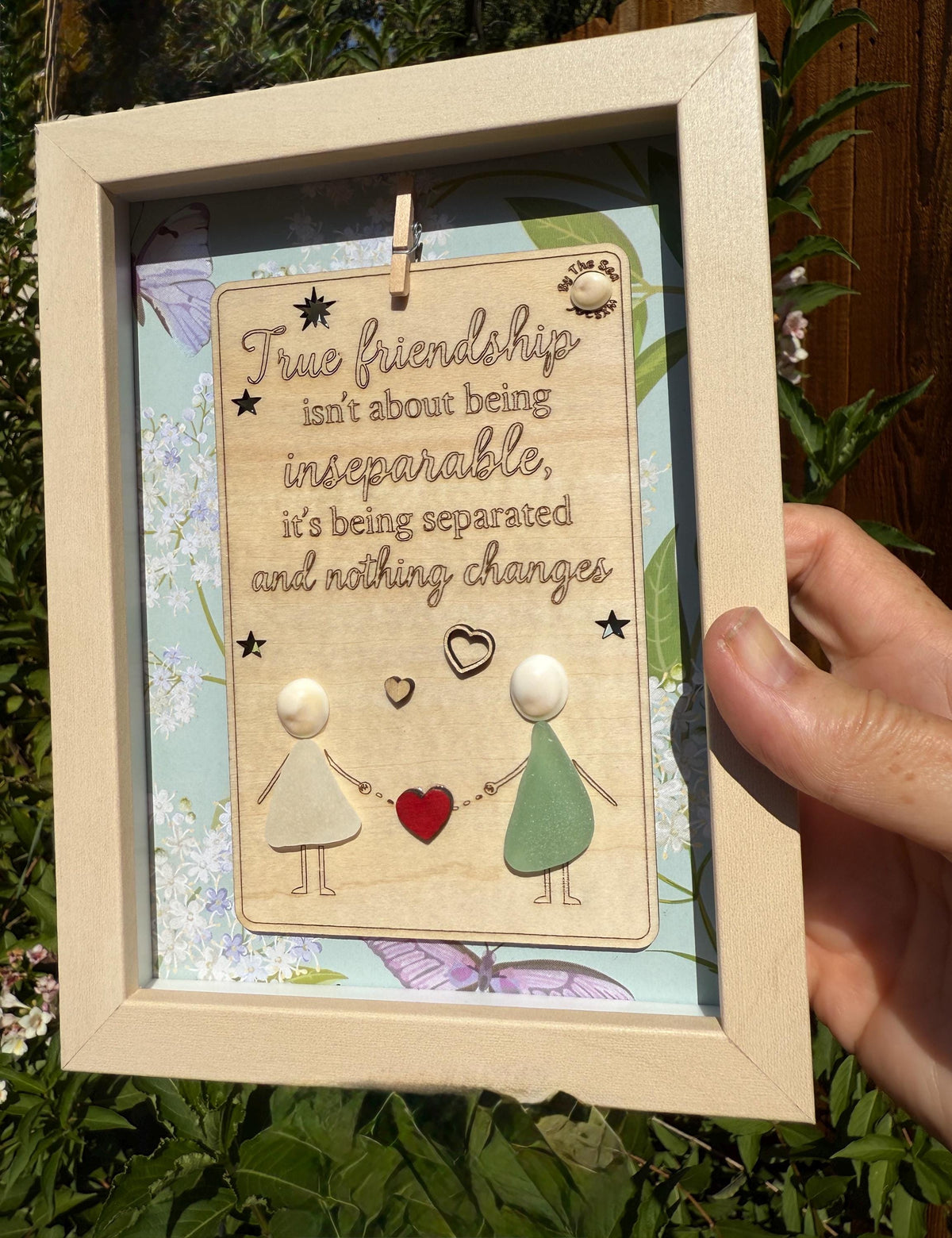 True Friendship Frame – 5x7 Sea Glass Keepsake with Quote, Handmade Personalized Gift for Best Friend, Long Distance or Farew