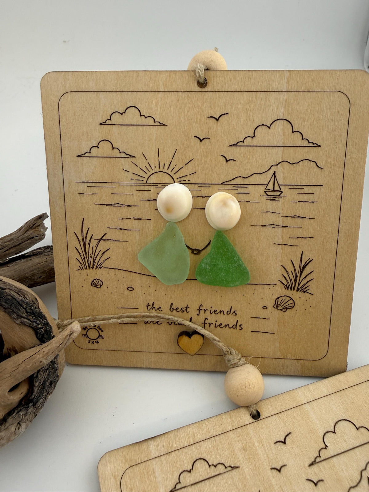 Beach Friends Ornament, Sea Glass Friendship Gift, Personalized Coastal Keepsake, Caribbean Sea Glass Decor