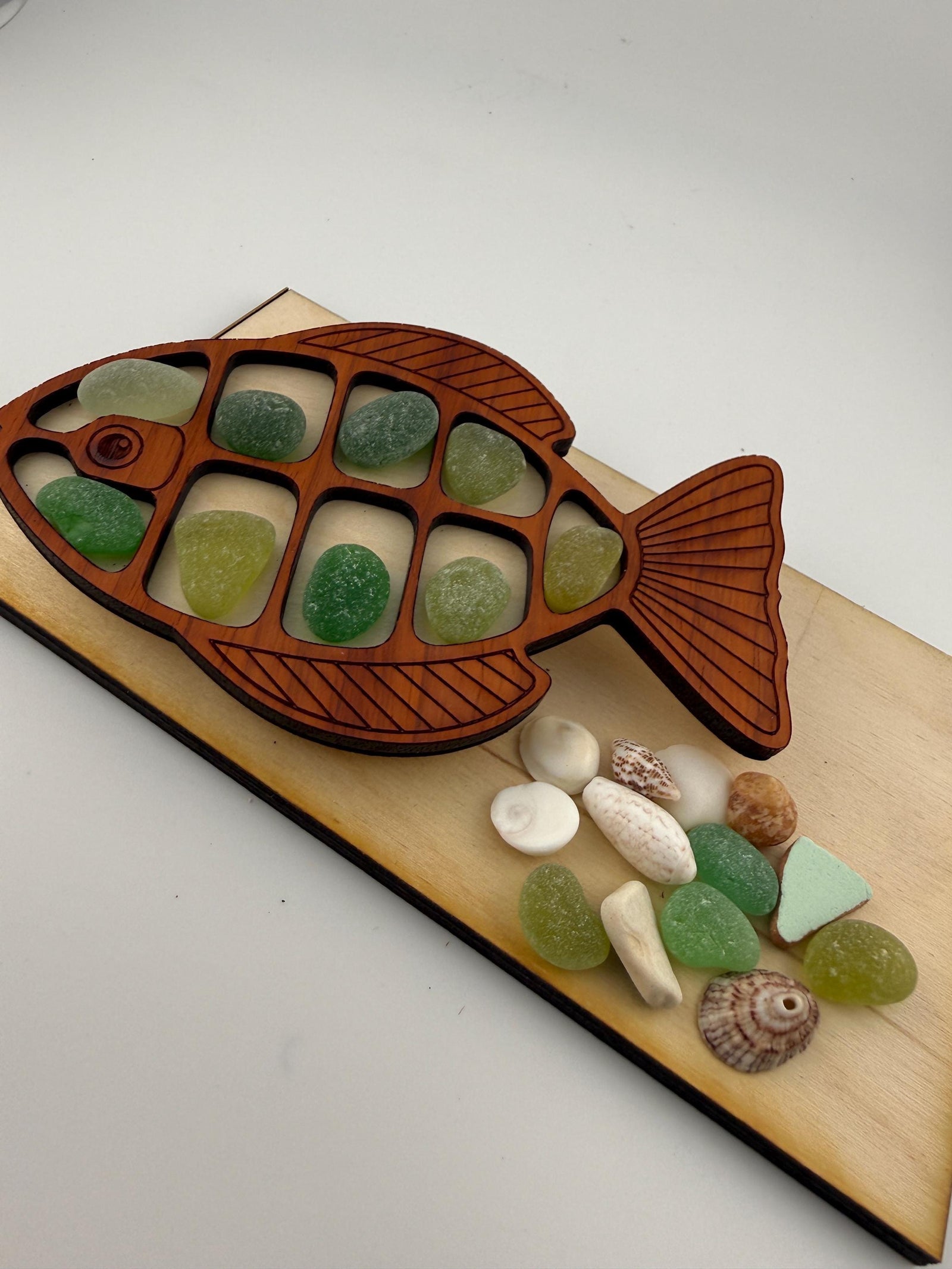 Ocean Treasure Fish™ - Interactive Sea Glass Curio Display - Genuine Caribbean Sea Glass - Coastal Decor Gift