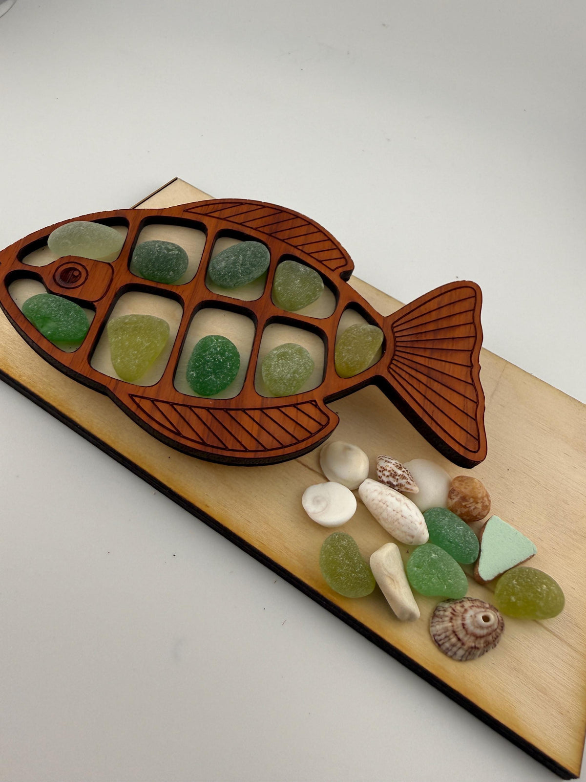 Ocean Treasure Fish™ - Interactive Sea Glass Curio Display - Genuine Caribbean Sea Glass - Coastal Decor Gift