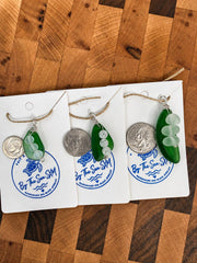 Sea Glass Peas in a Pod Necklace, Personalized 2 3 4 Pea Family Necklace, Pearl or Glass Beads, Mother Grandma Gift